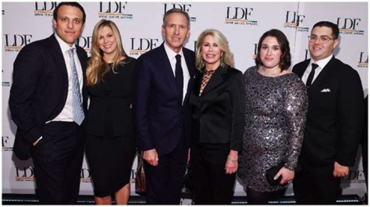 Howard Schultz Family 5 Fast Facts You Need to Know