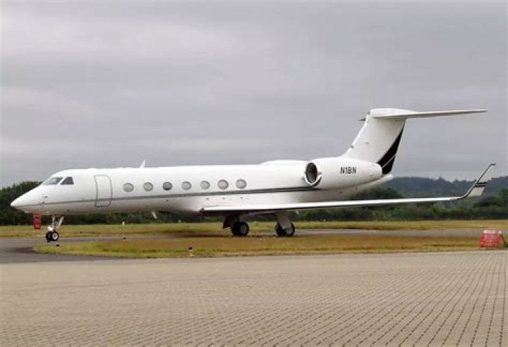 N1BN G550 James Clark private jet Private Plane, Private Jets, House