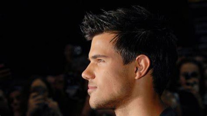 Taylor Lautner Profile Images &mdash; The Movie Database (TMDB)
