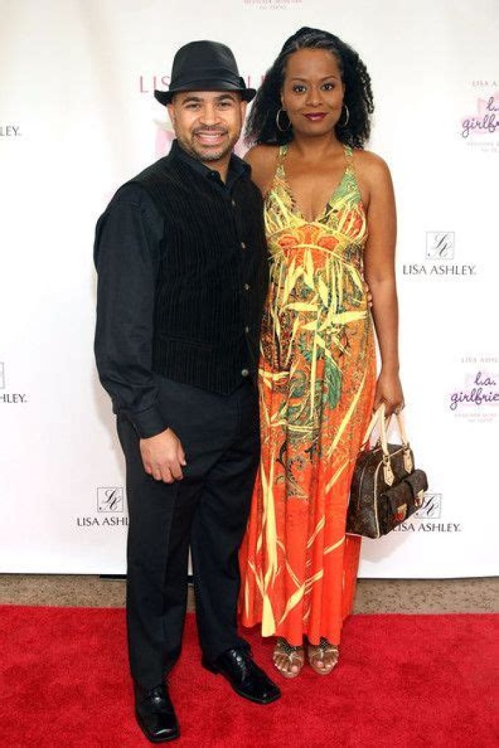 Tempestt Bledsoe and Darryl Bell Relationship